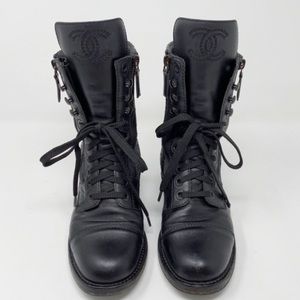 CHANEL Combat boots - 100% AUTHENTIC- size 37 1/2